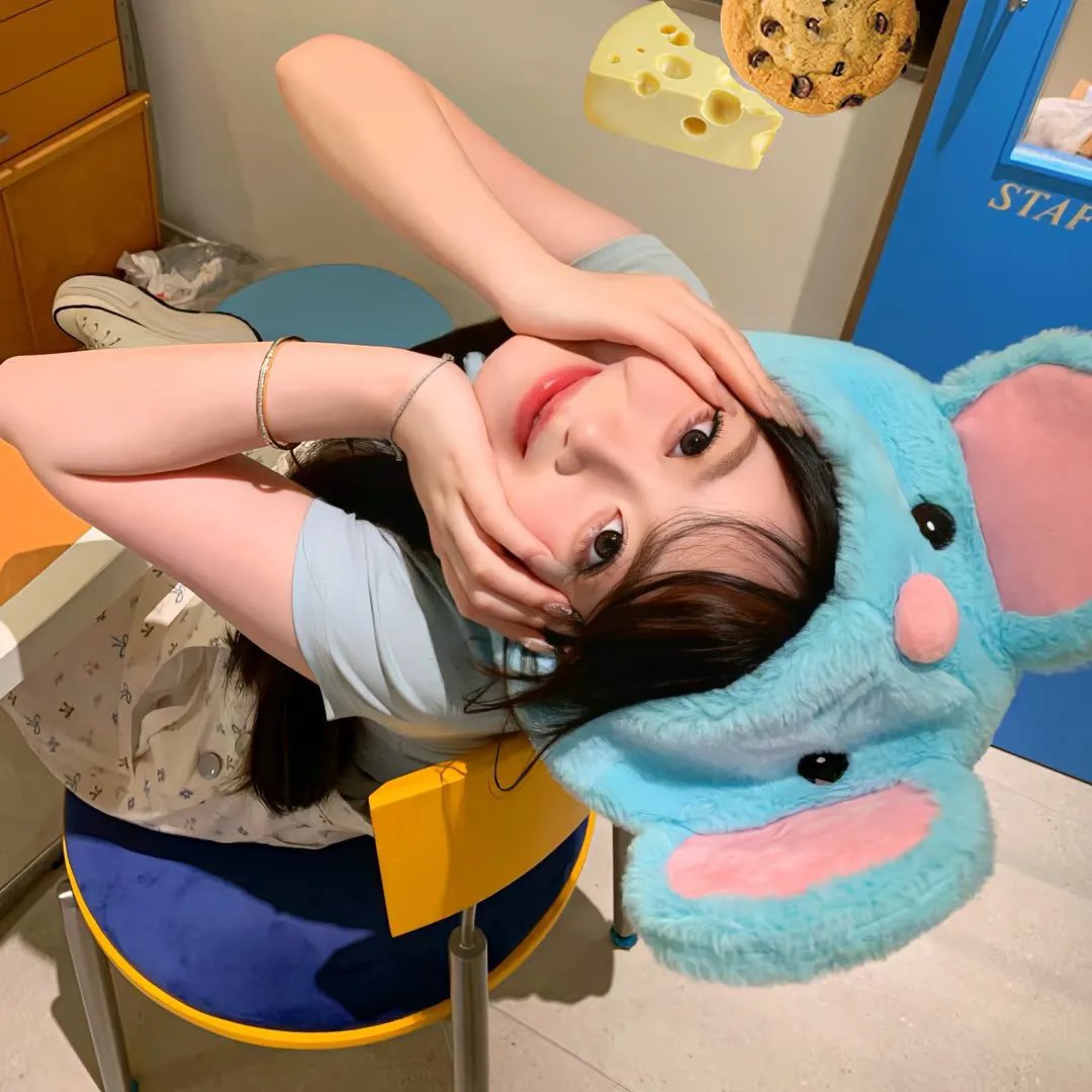 硬体 海报